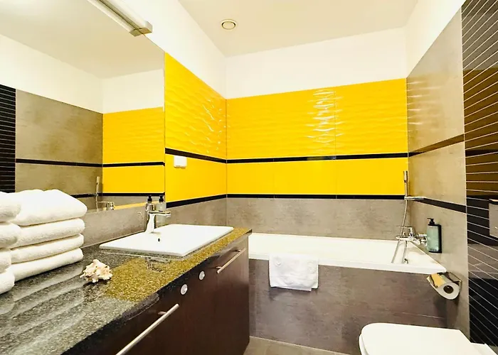 Center Big Tobiasza With Free Parking * Gdansk