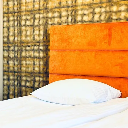 Center Big Tobiasza With Free Parking グダニスク