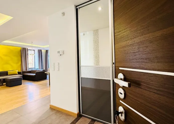 Center Big Tobiasza With Free Parking Gdansk